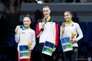 finale aa raffaeli sofia   dragas tara ita sfe04010 simone ferraro ph